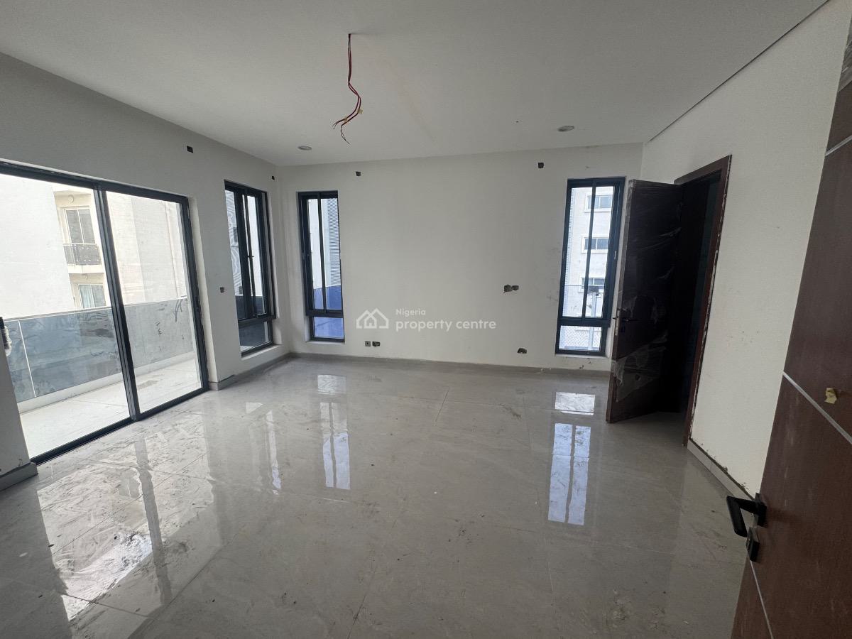 an Executive 6 Bedroom Fully Detached House, Ikoyi, Lagos, Detached Duplex for Sale