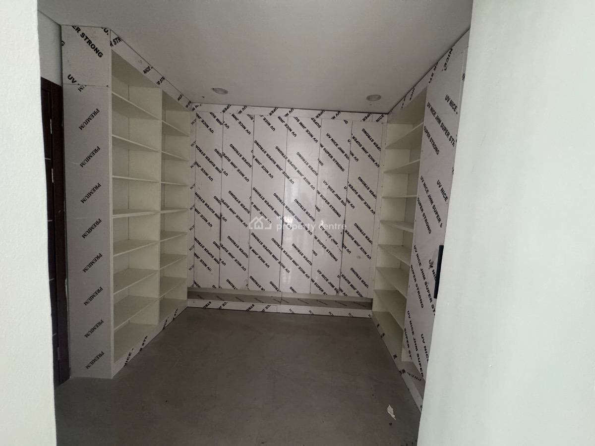 an Executive 6 Bedroom Fully Detached House, Ikoyi, Lagos, Detached Duplex for Sale