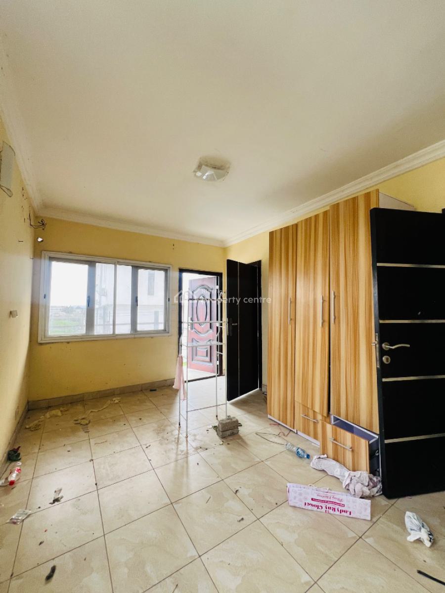Standard 3 Bedroom Apartment in an Estate with 24hours Light, Lekki Pearl, Behind Blenco Supermarket, Sangotedo, Ajah, Lagos, Flat / Apartment for Rent