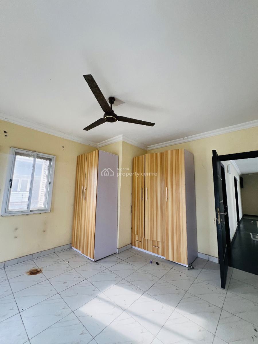 Standard 3 Bedroom Apartment in an Estate with 24hours Light, Lekki Pearl, Behind Blenco Supermarket, Sangotedo, Ajah, Lagos, Flat / Apartment for Rent
