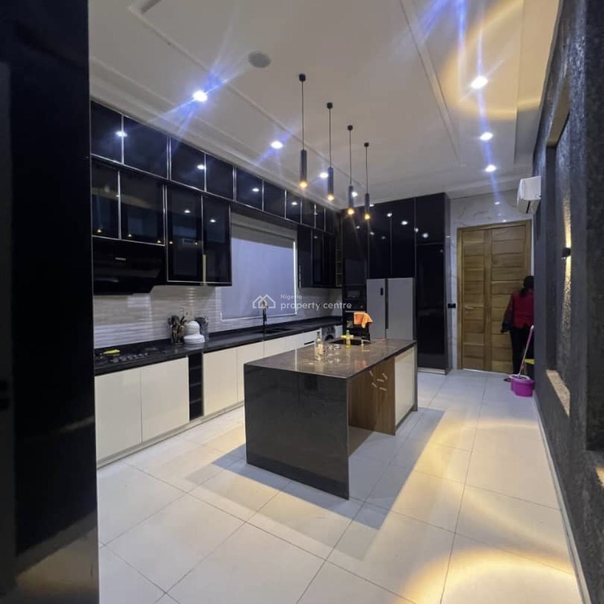 5 Bedroom & Bq, Ikota, Lekki, Lagos, Detached Duplex for Rent