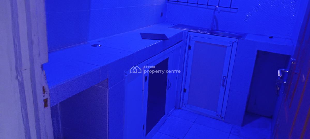 Lovely Pop Mini Flat Upstairs, Very Close to Ascon Bus Stop, Ibafo, Ibafo, Ogun, Mini Flat (room and Parlour) for Rent