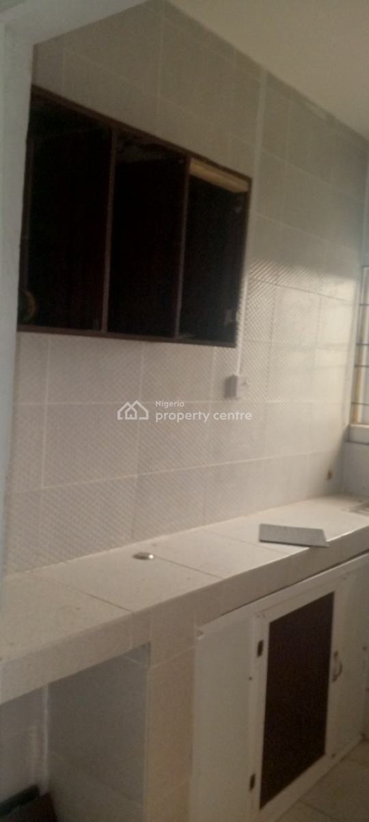Lovely Pop Mini Flat Upstairs, Very Close to Ascon Bus Stop, Ibafo, Ibafo, Ogun, Mini Flat (room and Parlour) for Rent