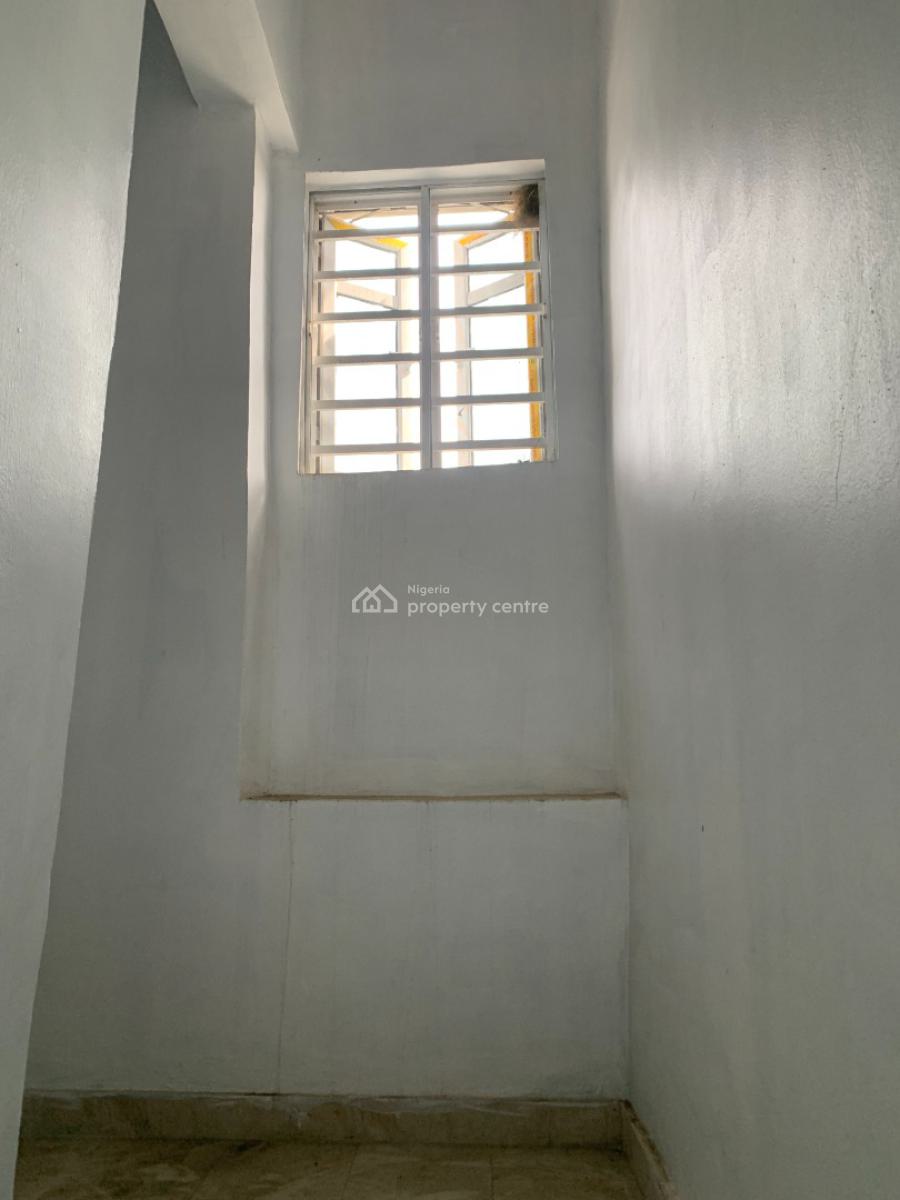 Luxury 3 Bedroom Upstairs, Abijo, Victory Villa Estate, Ajah, Lagos, Flat / Apartment for Rent