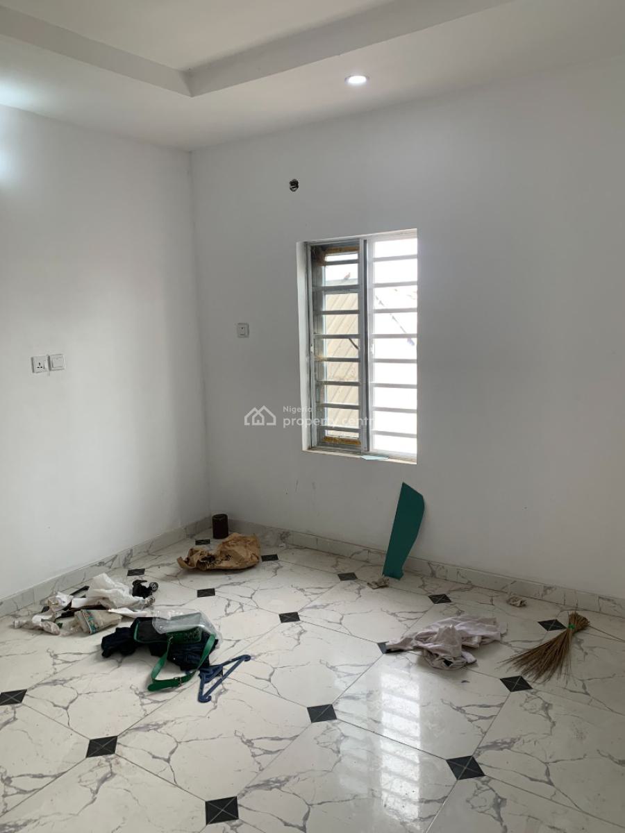 Luxury 3 Bedroom Upstairs, Abijo, Victory Villa Estate, Ajah, Lagos, Flat / Apartment for Rent