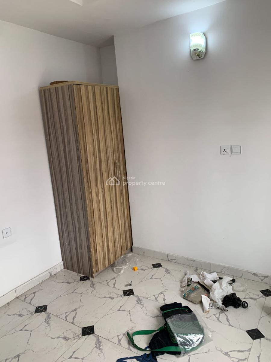 Luxury 3 Bedroom Upstairs, Abijo, Victory Villa Estate, Ajah, Lagos, Flat / Apartment for Rent