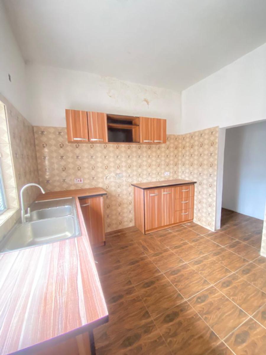 Sharp and Spacious 3 Bedroom Apartment, Royal Palmwill Estate, Badore, Ajah, Lagos, Flat / Apartment for Rent