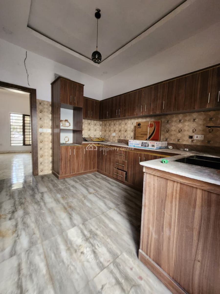 Spacious 4 Bedroom Duplex, Conservation, Lekki, Lagos, Terraced Duplex for Rent
