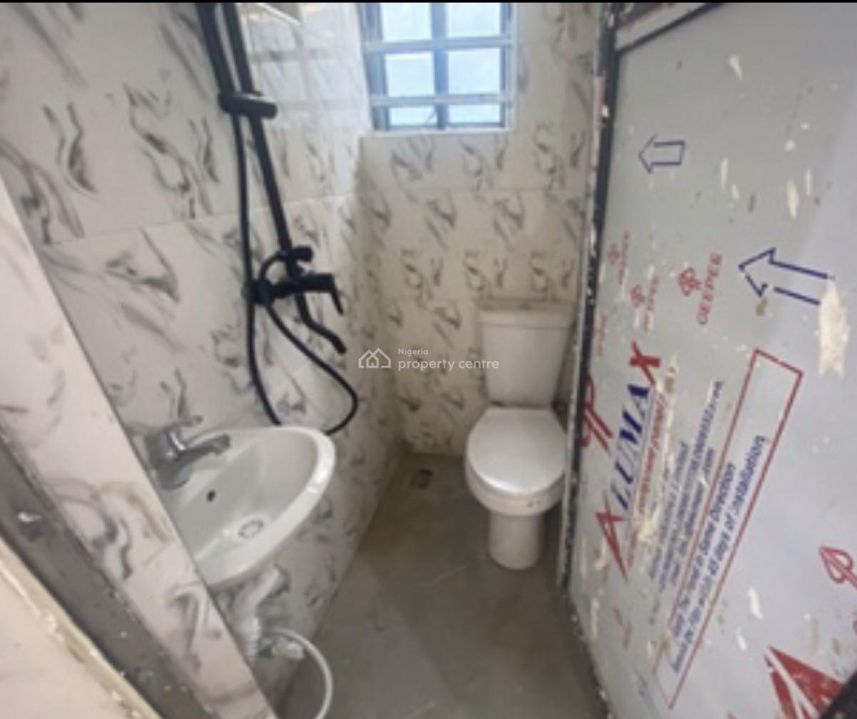 Newly Built Service Self Contain, Shomolu, Lagos, Self Contain (single Rooms) for Rent