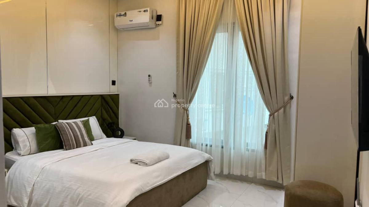 2 Bedroom Flat, Off Ladoke Akintola, Ikeja Gra, Ikeja, Lagos, Flat / Apartment Short Let