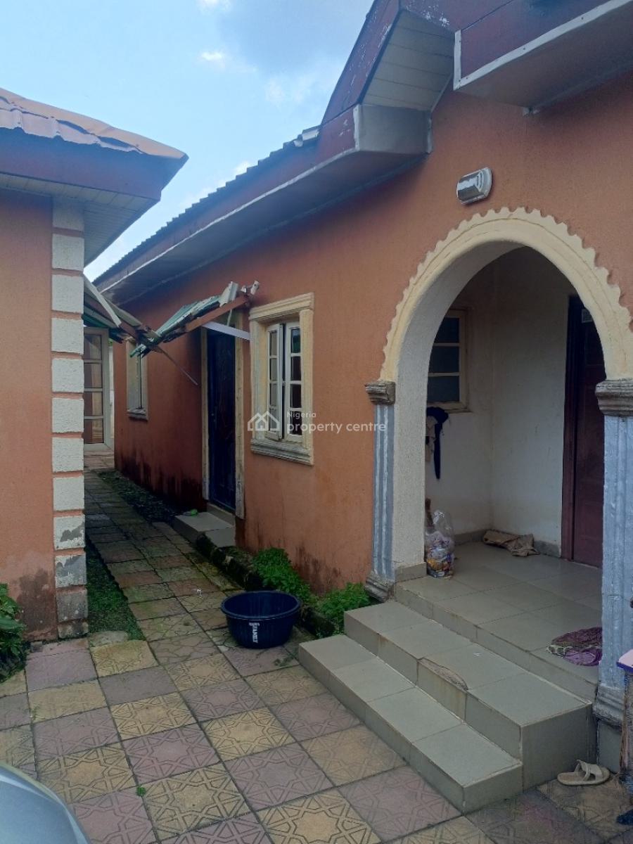 Twin Flat of 3 Bedroom and 2 Bedroom on a Plot of Land, Paara, Inu Ewe, Alakia, Ibadan, Oyo, Block of Flats for Sale