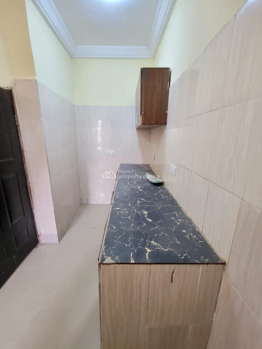 Standard and Sharp 2 Bedroom Apartment, Mobil Road, Ajah, Lagos, Flat / Apartment for Rent