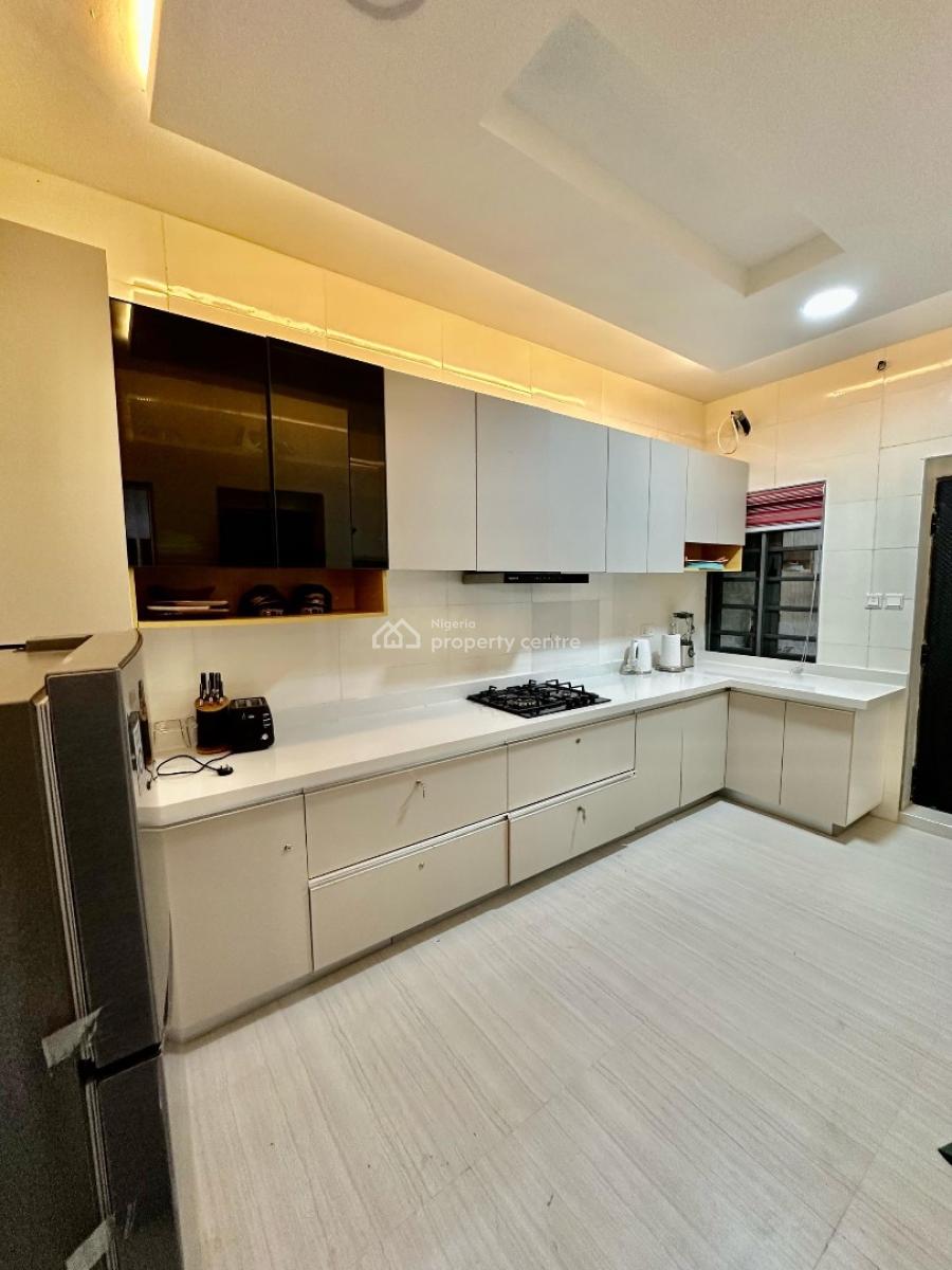 Luxury Furnished 3 Bedroom Apartment, Babalola Gardens, Lekki Phase 1, Lekki, Lagos, Flat / Apartment for Rent