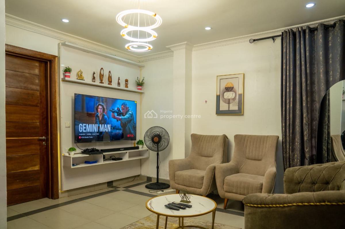 Executive One Bedroom Apartment, Dideolu Estate, Victoria Island (vi), Lagos, Flat / Apartment Short Let