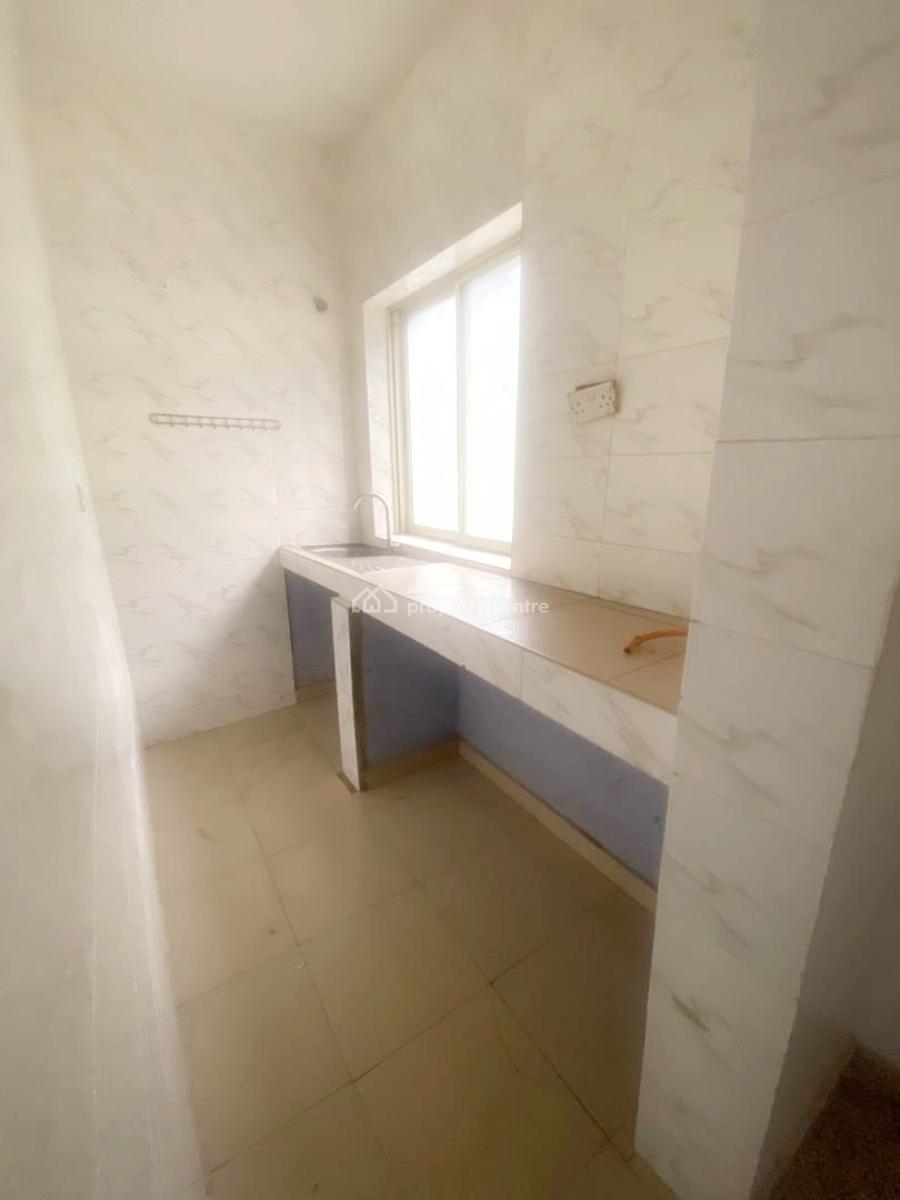 Luxury 2 Bedroom Apartment, Gra Phase 1, Magodo, Lagos, Flat / Apartment for Rent