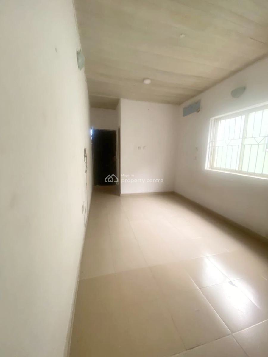Luxury 2 Bedroom Apartment, Gra Phase 1, Magodo, Lagos, Flat / Apartment for Rent