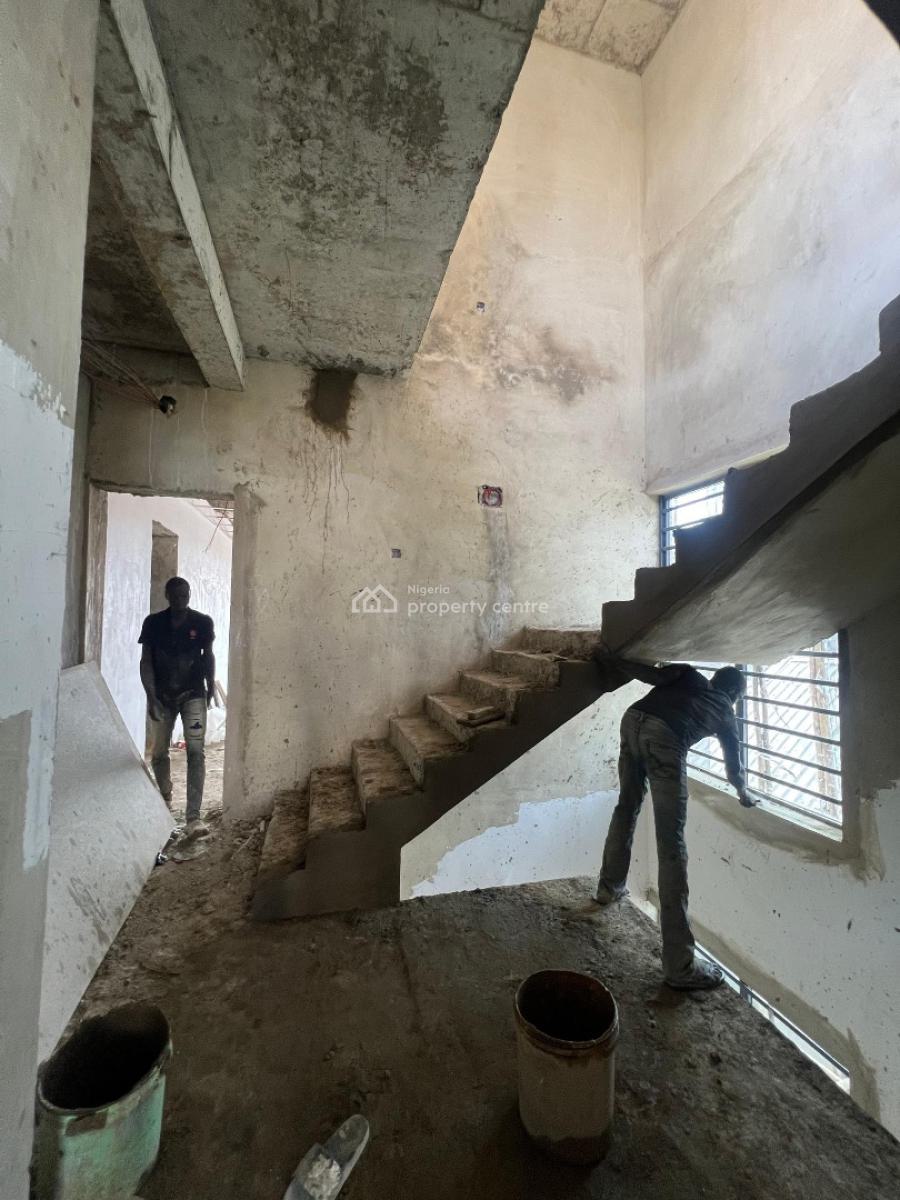 2 Bedroom Apartment, Perez Court, Surulere, Lagos, Flat / Apartment for Sale