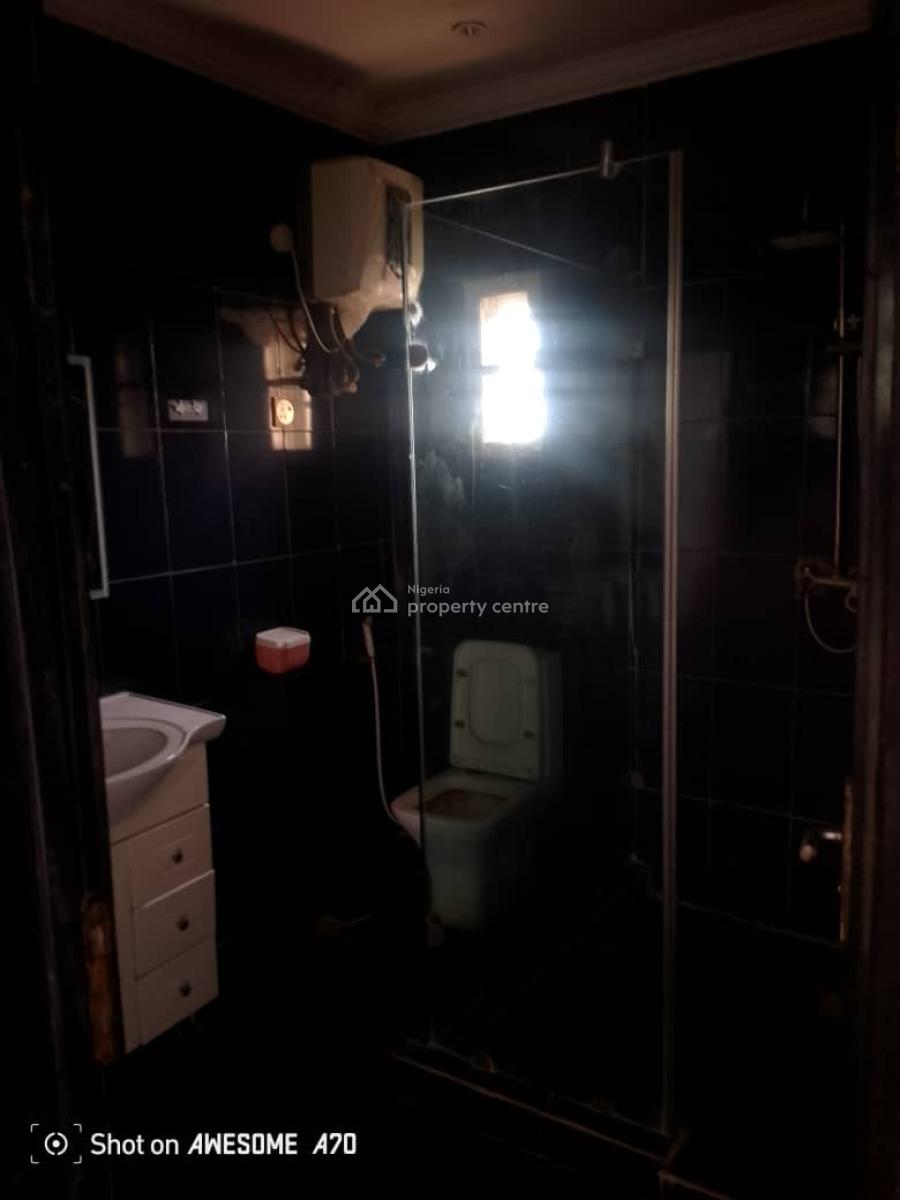 Fully Serviced and Spacious 4 Bedroom Terrace Duplex, Osapa, Lekki, Lagos, Terraced Duplex for Rent