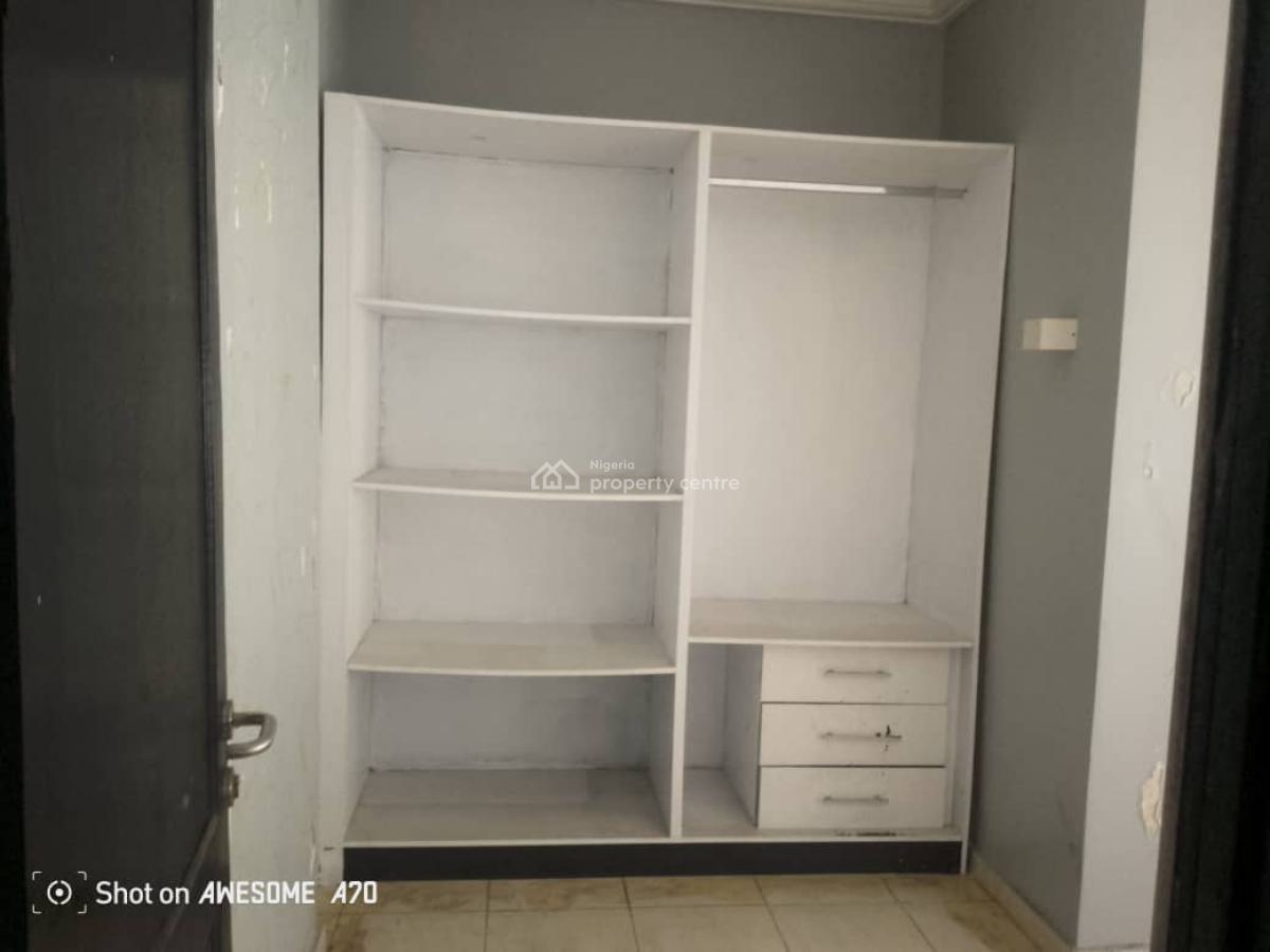 Fully Serviced and Spacious 4 Bedroom Terrace Duplex, Osapa, Lekki, Lagos, Terraced Duplex for Rent