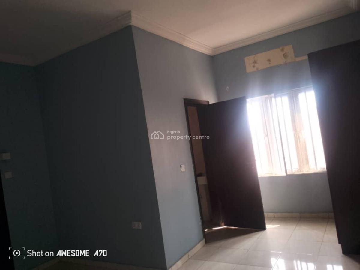 Fully Serviced and Spacious 4 Bedroom Terrace Duplex, Osapa, Lekki, Lagos, Terraced Duplex for Rent