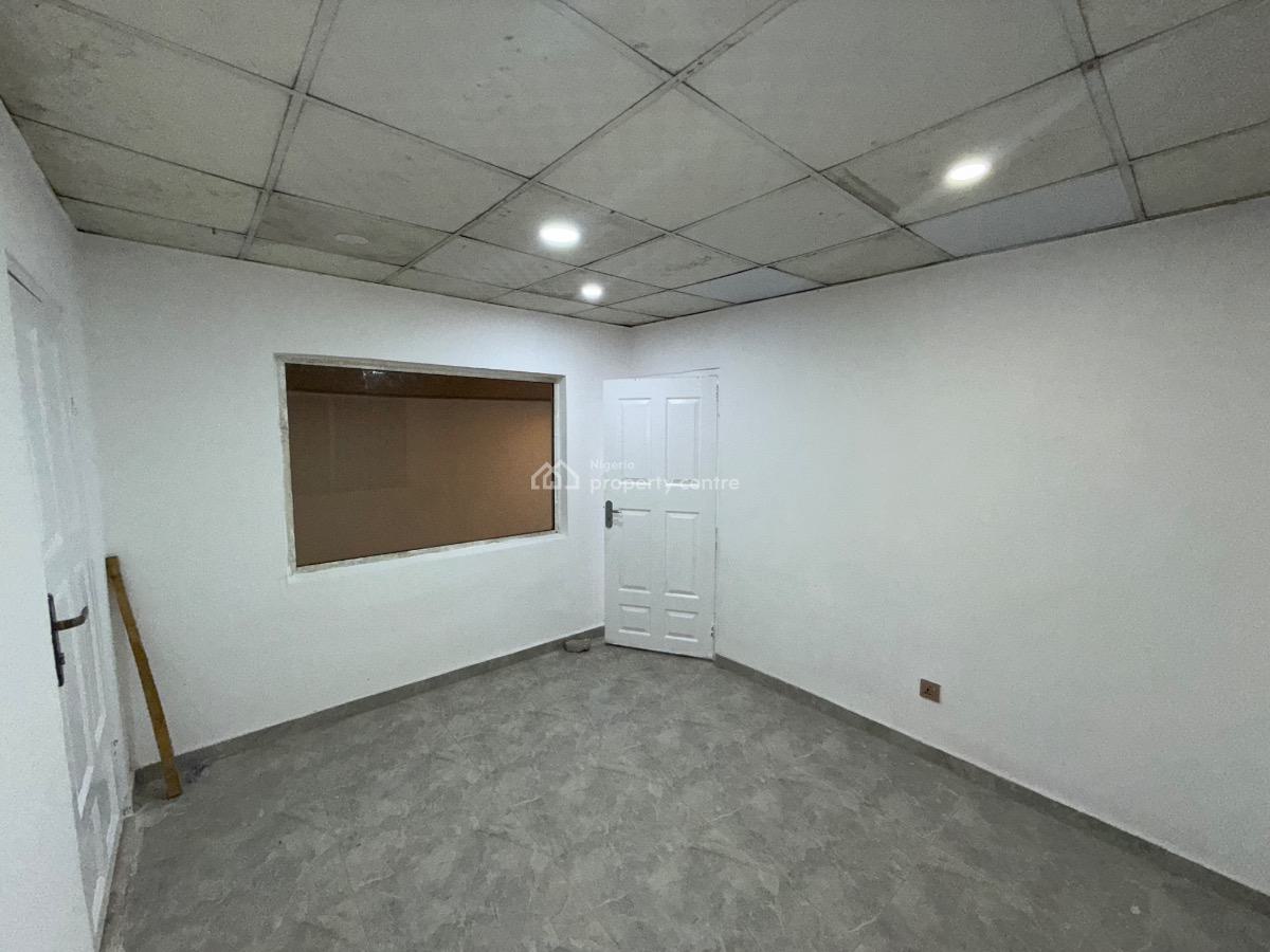 Spacious Mini Flat, Off Ajose Adiogun, Victoria Island (vi), Lagos, Mini Flat (room and Parlour) for Rent