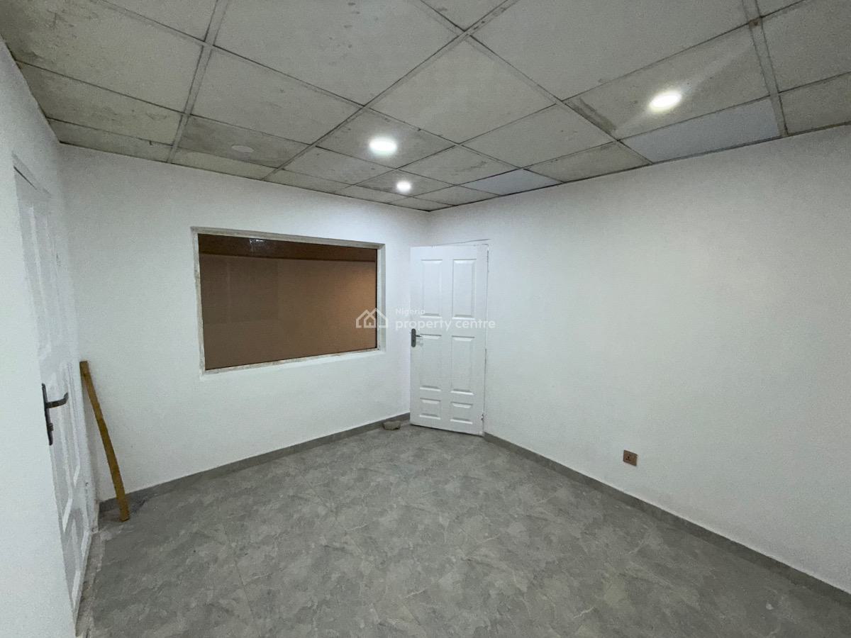 Spacious Mini Flat, Off Ajose Adiogun, Victoria Island (vi), Lagos, Mini Flat (room and Parlour) for Rent