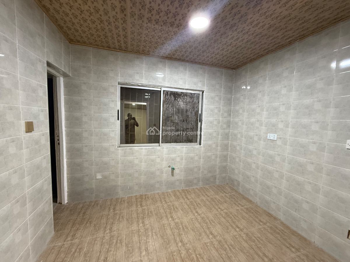 Spacious Mini Flat, Off Ajose Adiogun, Victoria Island (vi), Lagos, Mini Flat (room and Parlour) for Rent