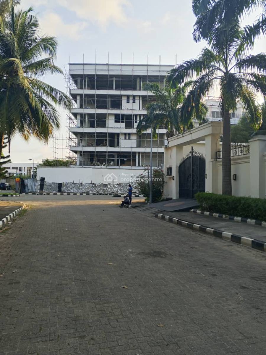 Elegant 5-bedroom Maisonette, Banana Island, Ikoyi, Lagos, Flat / Apartment for Rent