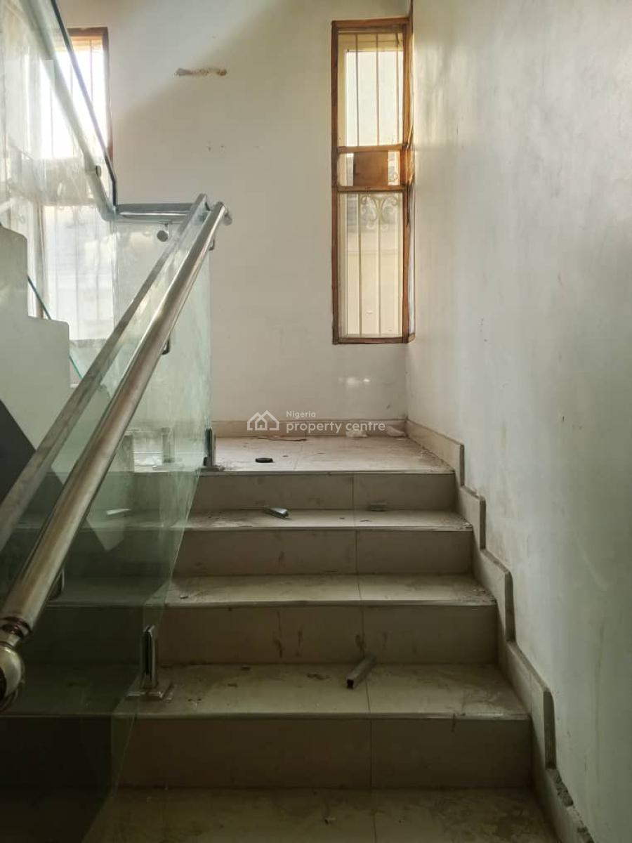 Elegant 5-bedroom Maisonette, Banana Island, Ikoyi, Lagos, Flat / Apartment for Rent
