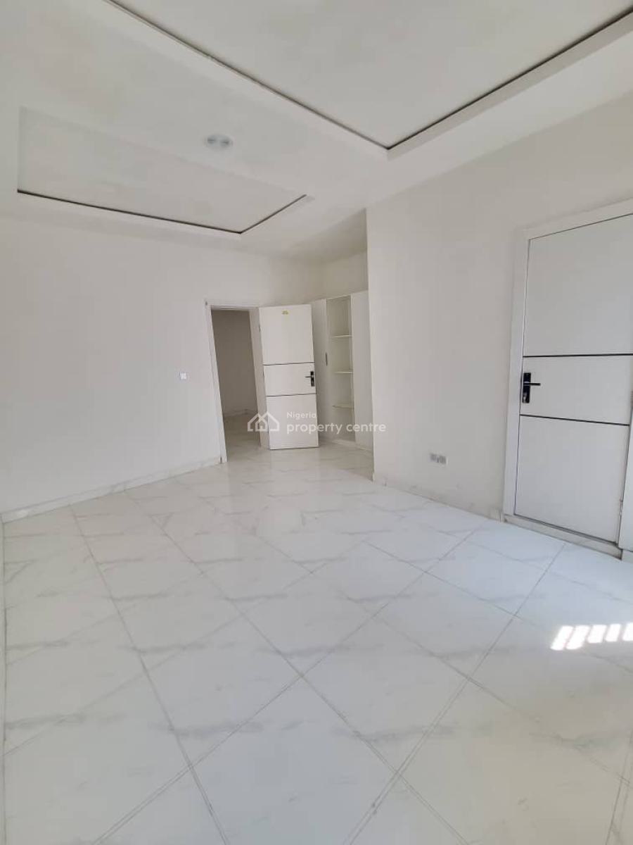 Standard and Spacious 3 Bedroom Terrace Duplex, Ikota, Lekki, Lagos, Terraced Duplex for Sale