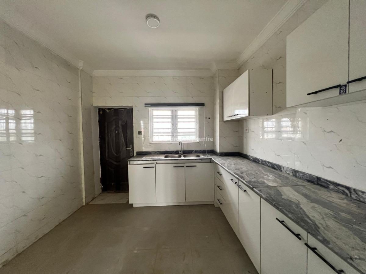 Brand New 3 Bedroom Flat, Lands Mark, Panti Police Station, Adekunle, Yaba, Lagos, Flat / Apartment for Sale