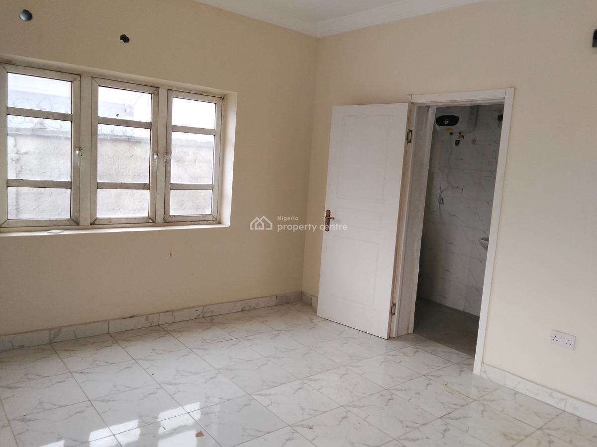 Brand New 3 Bedroom Flat, Lands Mark, Panti Police Station, Adekunle, Yaba, Lagos, Flat / Apartment for Sale