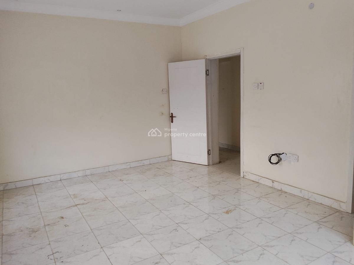 Brand New 3 Bedroom Flat, Lands Mark, Panti Police Station, Adekunle, Yaba, Lagos, Flat / Apartment for Sale