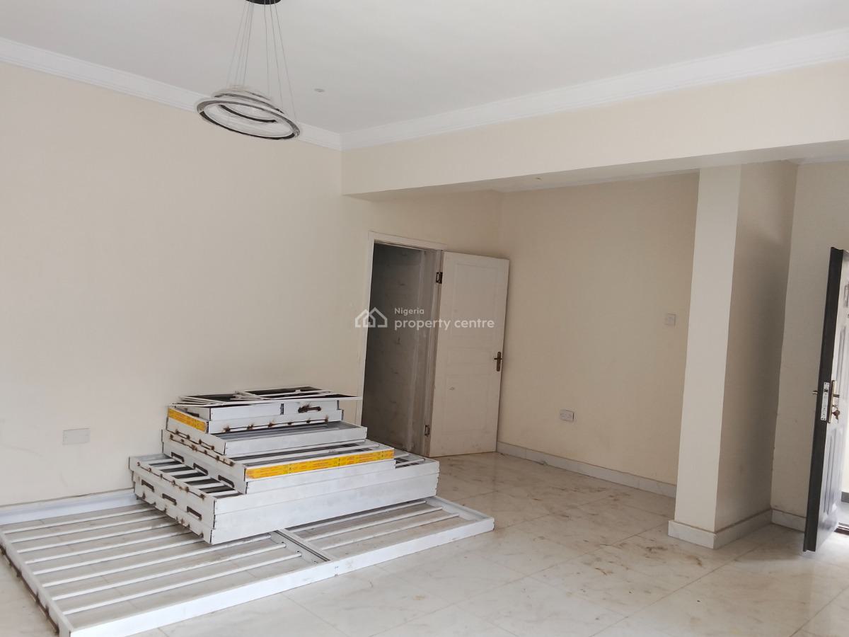 Brand New 3 Bedroom Flat, Lands Mark, Panti Police Station, Adekunle, Yaba, Lagos, Flat / Apartment for Sale