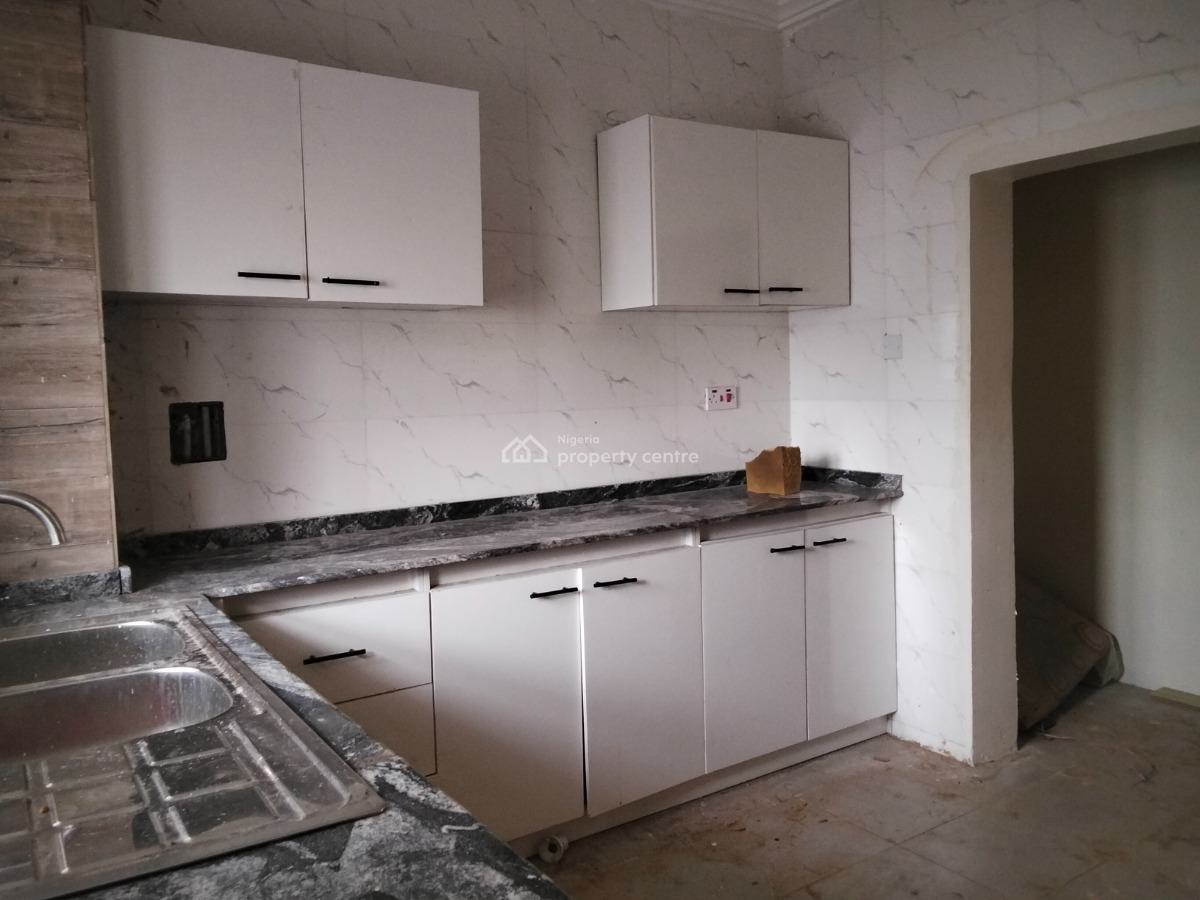 Brand New 3 Bedroom Flat, Lands Mark, Panti Police Station, Adekunle, Yaba, Lagos, Flat / Apartment for Sale