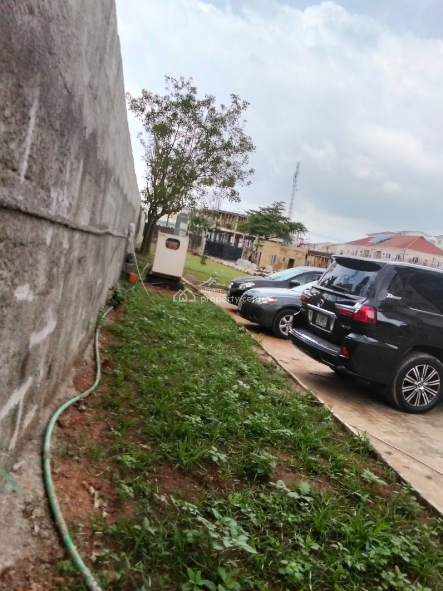 Brand New 3 Bedroom Flat, Lands Mark, Panti Police Station, Adekunle, Yaba, Lagos, Flat / Apartment for Sale
