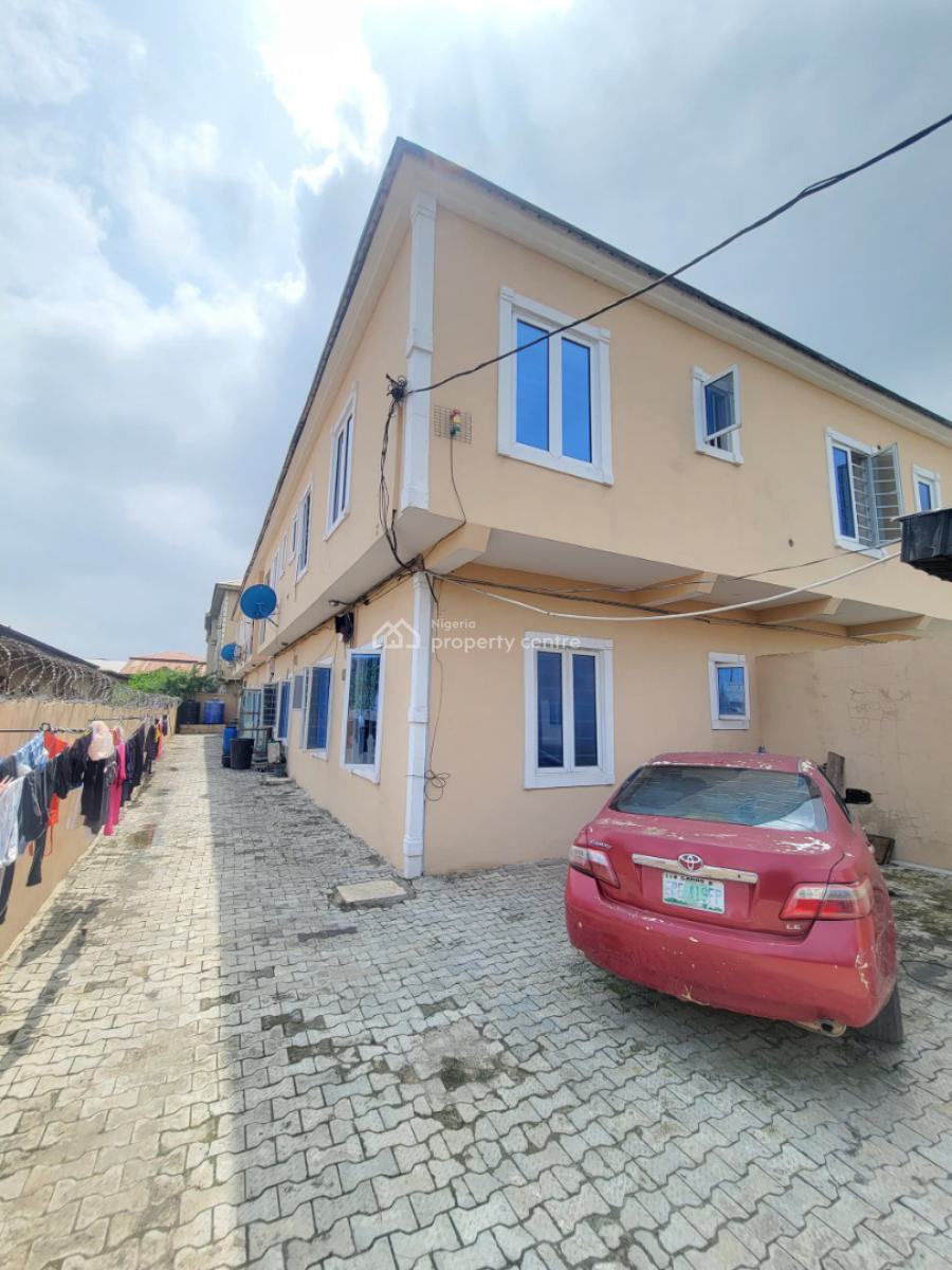 Spacious and Standard 3 Bedroom Apartment, Glorious Estate, Badore, Ajah, Lagos, Flat / Apartment for Rent