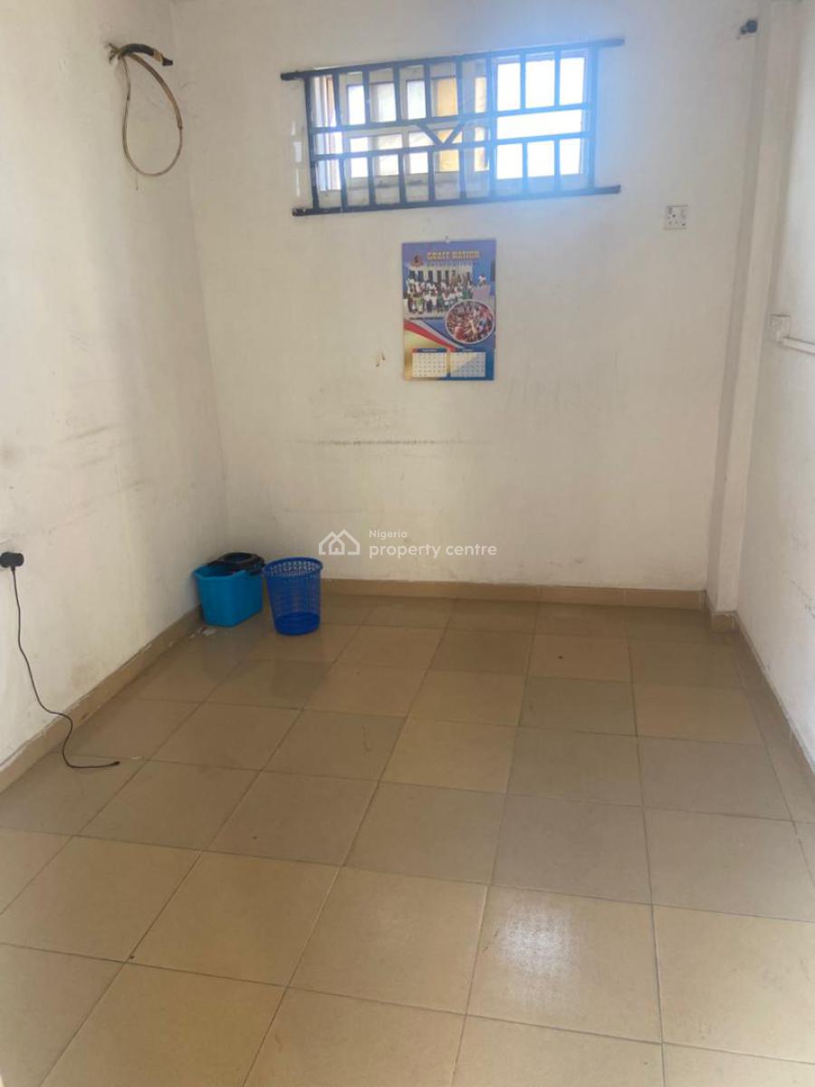Small Office/shop, Ojodu, Lagos, Commercial Property for Rent