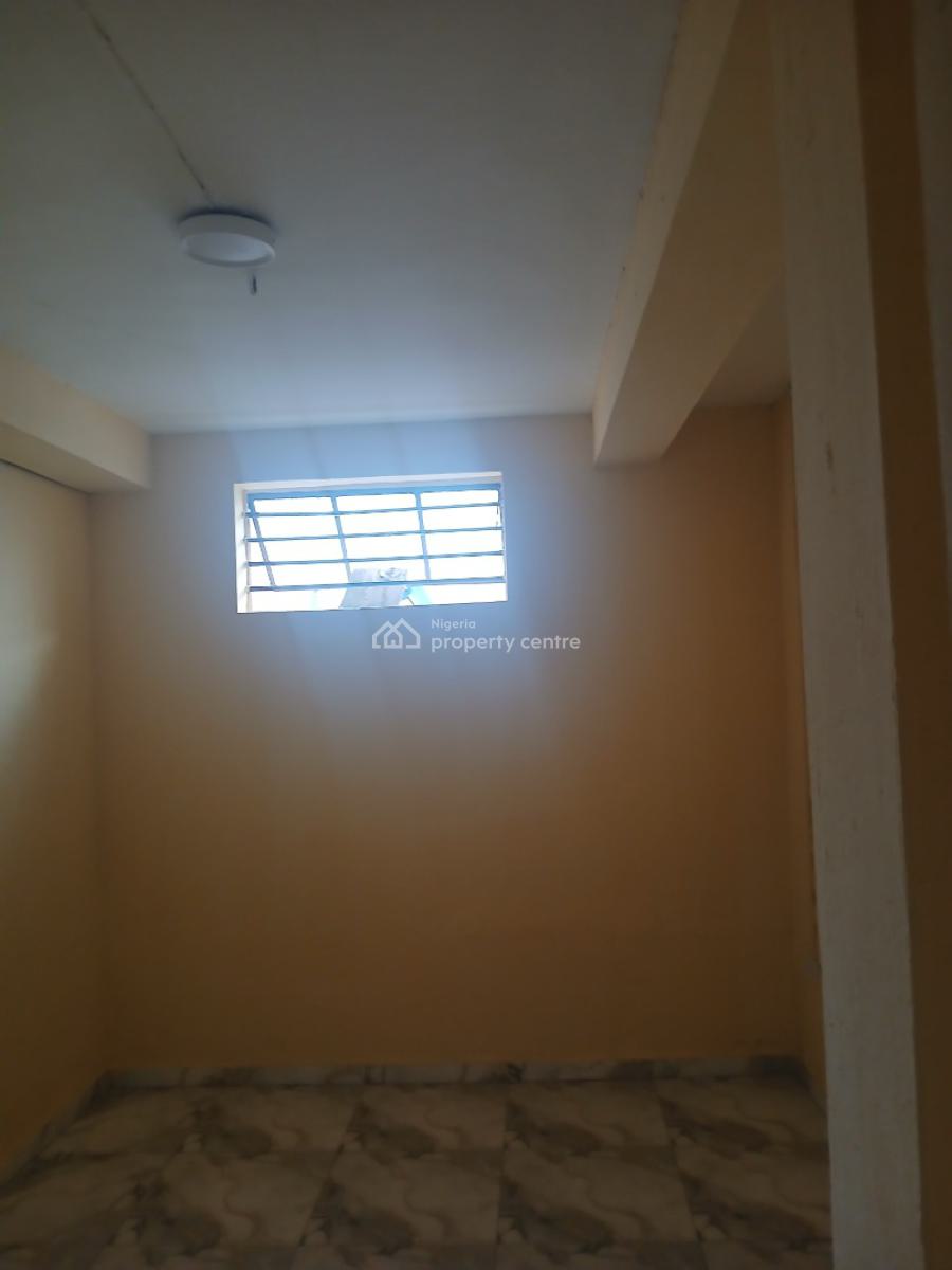 Portable Office/shop, Ojodu, Lagos, Commercial Property for Rent