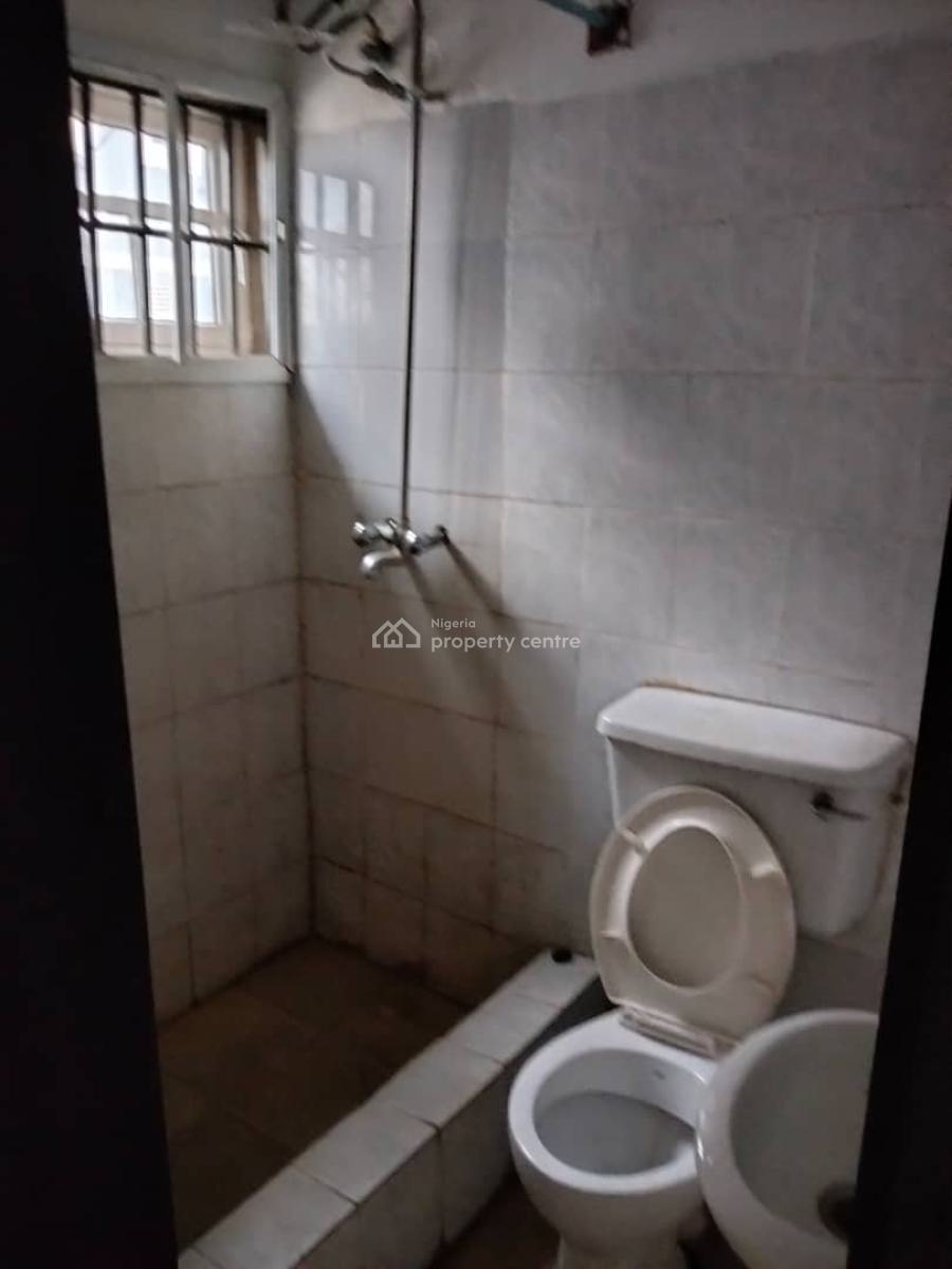 2 Bedroom Flat, Kudoro Estate, Olowora, Magodo, Lagos, Flat / Apartment for Rent