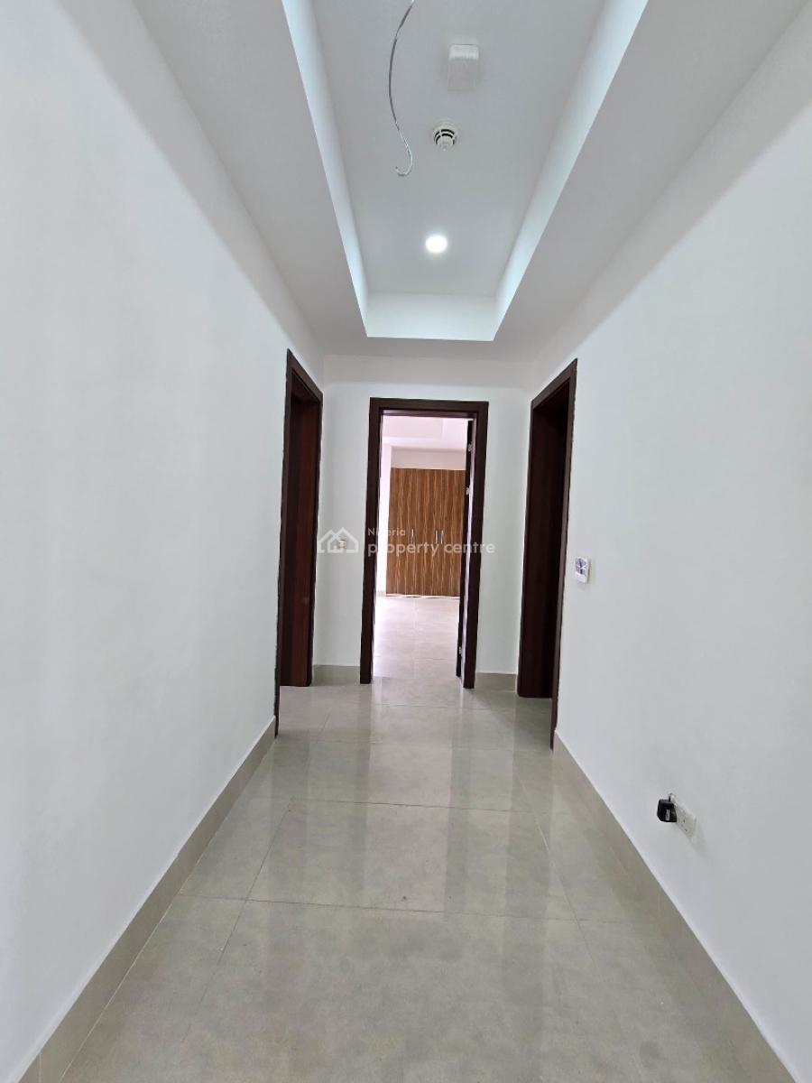 Stunning 3 Bedroom Apartment Within a Serene Estate, Lekki Phase 1, Lekki, Lagos, Flat / Apartment for Sale