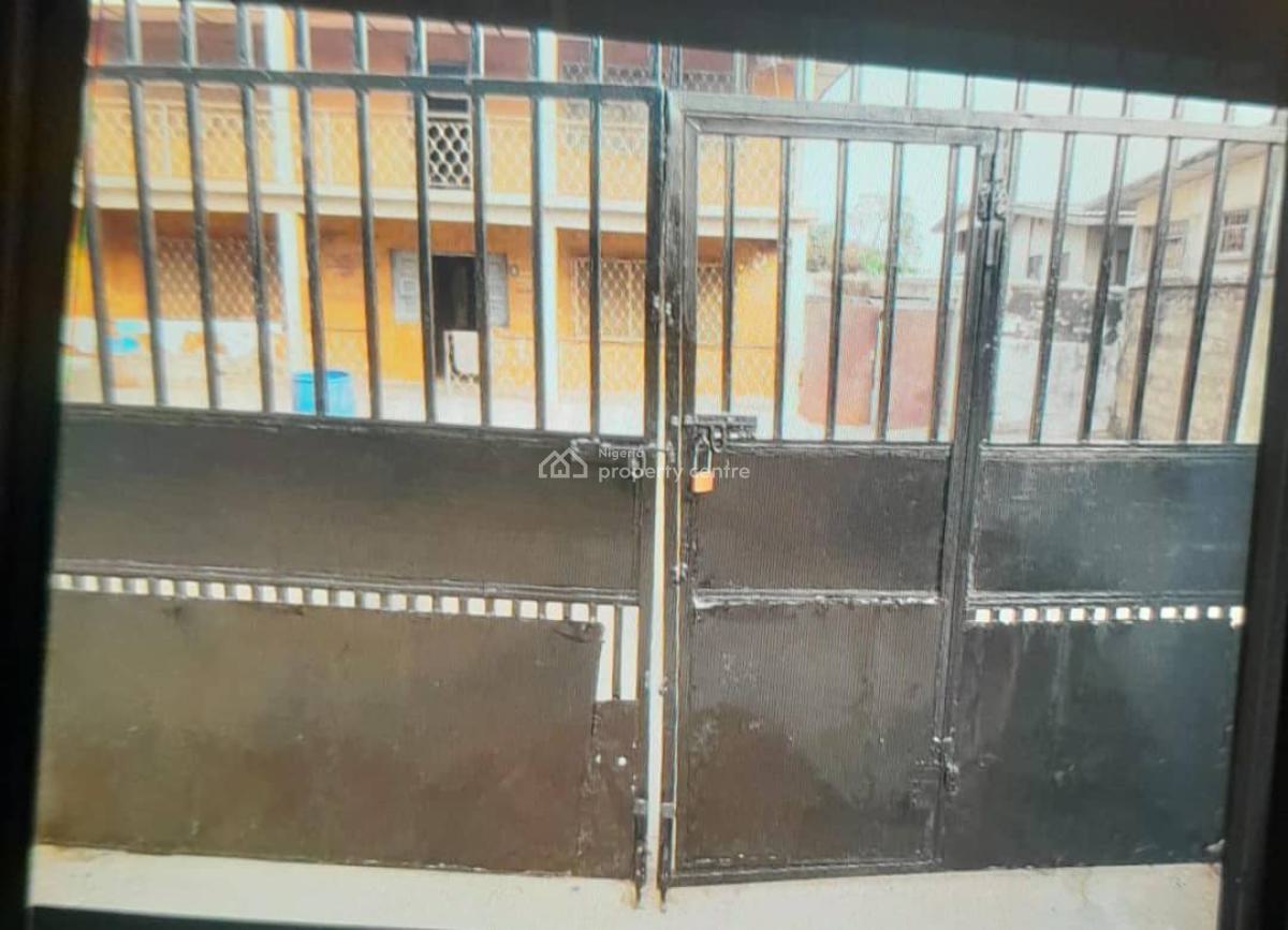4 Units of 2 Bedroom, Yemetu, Ibadan, Oyo, Block of Flats for Sale