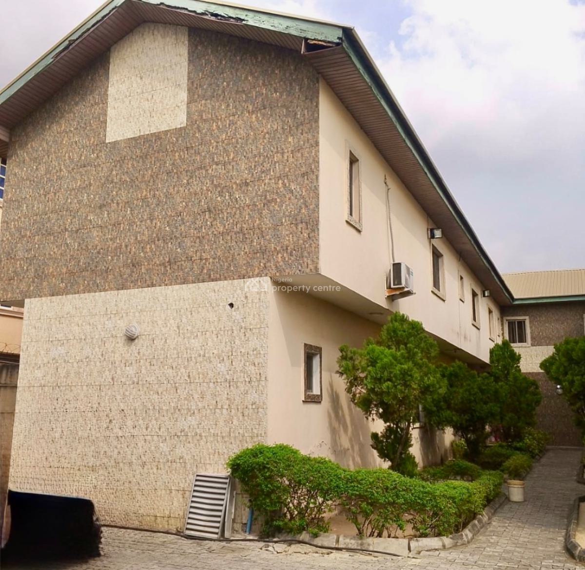 on 800sqm 4 Units of Terraces Located at Premium Area, Omorinle Johnson Street, Lekki Phase 1, Lekki, Lagos, House for Sale