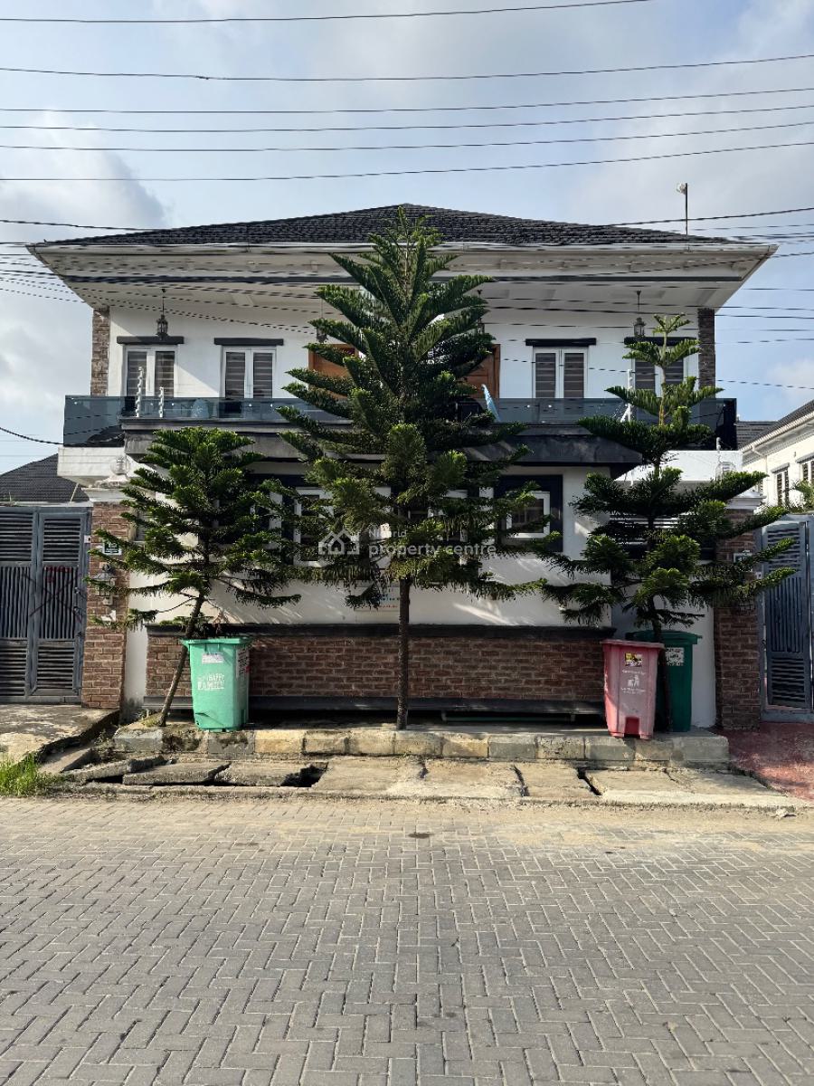 4 Bedroom Semi Detached House with Bq, Osapa, Lekki, Lagos, Semi-detached Duplex for Sale
