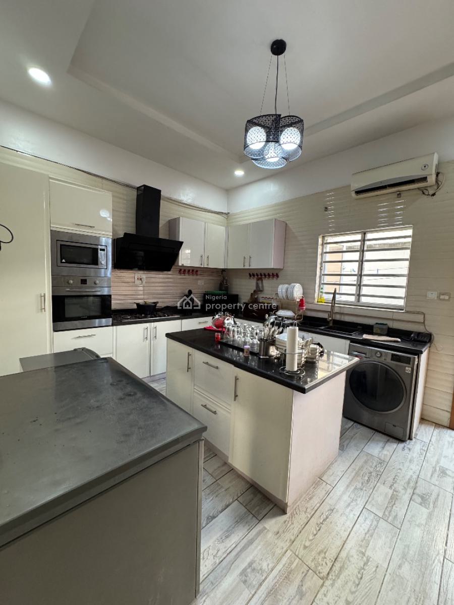 4 Bedroom Semi Detached House with Bq, Osapa, Lekki, Lagos, Semi-detached Duplex for Sale