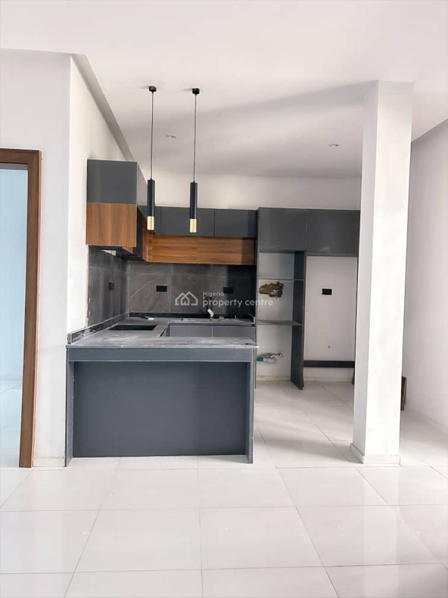 Spacious 3 Bedroom Apartment, Abraham Adesanya, Ajah, Lagos, House for Sale