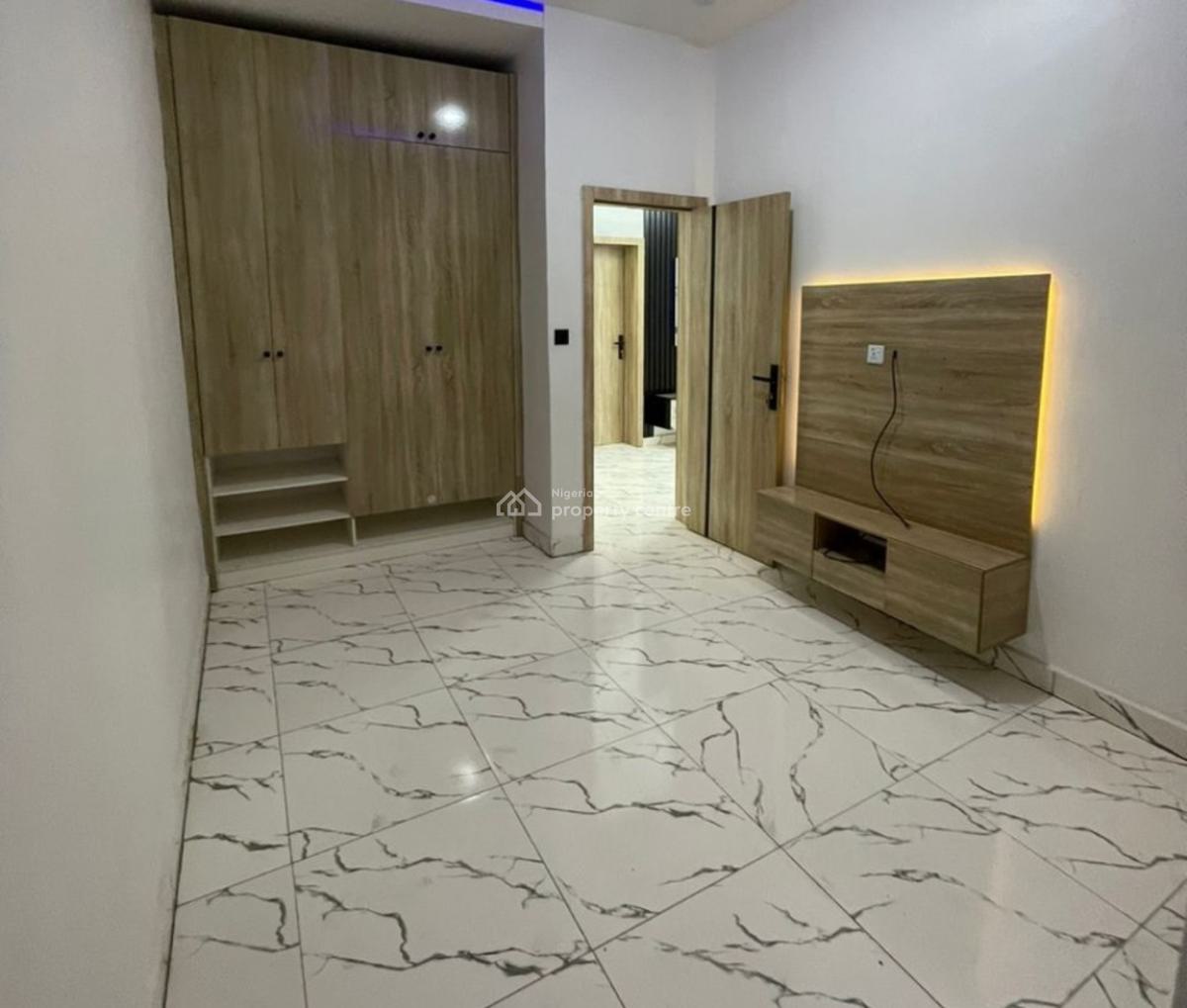 4 Bedroom Semi Detached Duplex with Bq, Ologolo, Lekki, Lagos, Semi-detached Duplex for Rent
