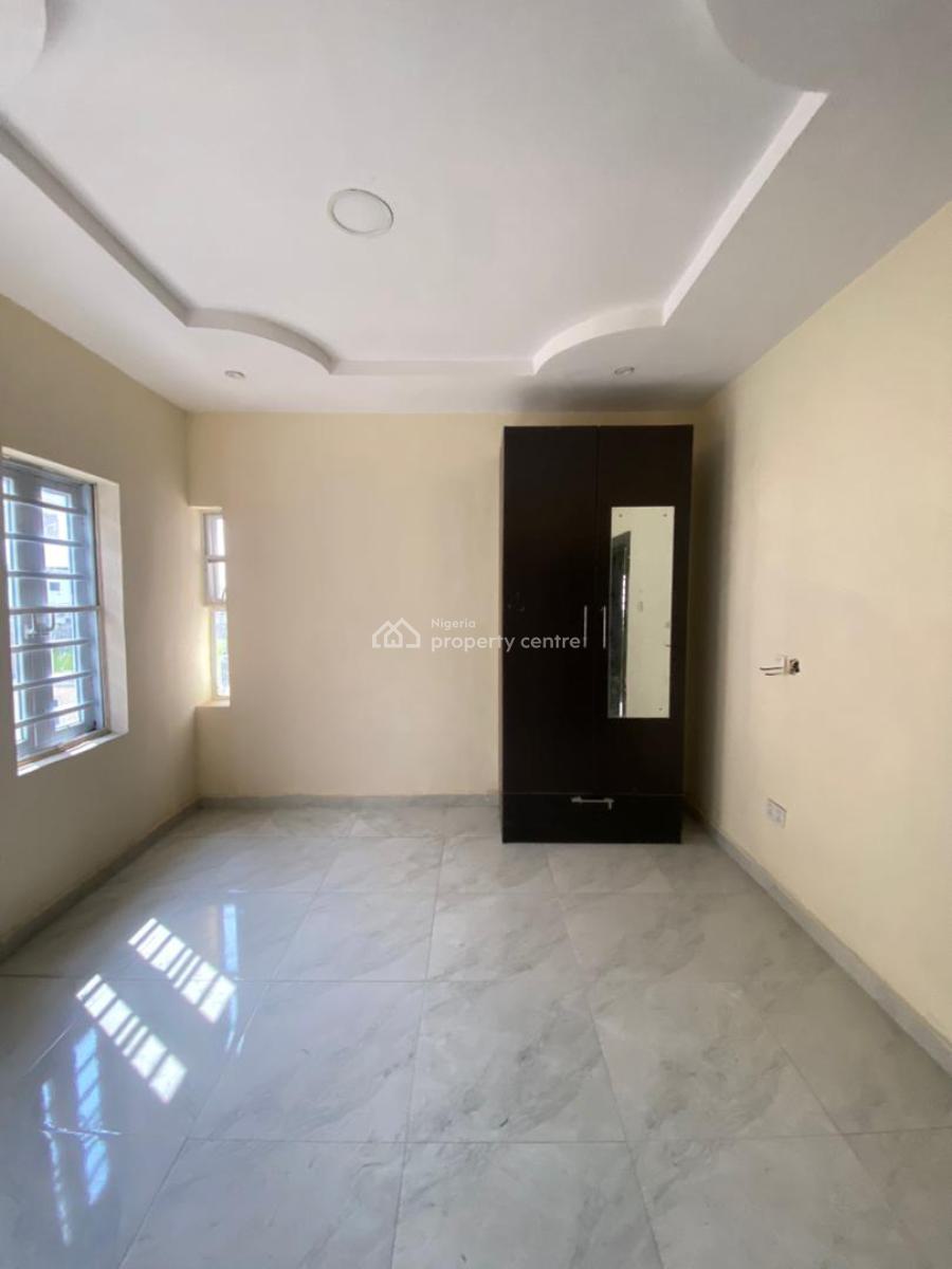 4 Bedroom Semi Detached House with Bq, Ajah, Lagos, Semi-detached Duplex for Sale