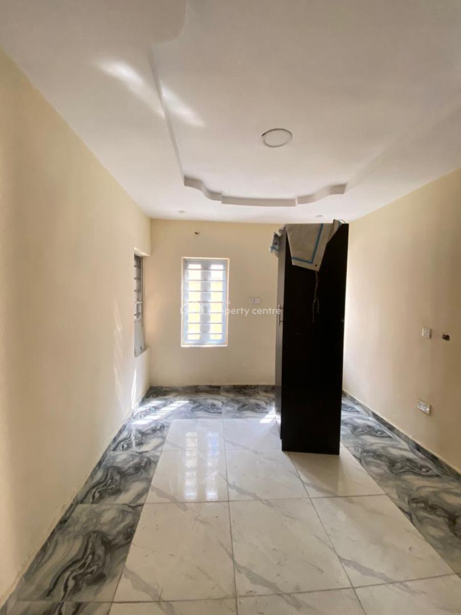 4 Bedroom Semi Detached House with Bq, Ajah, Lagos, Semi-detached Duplex for Sale