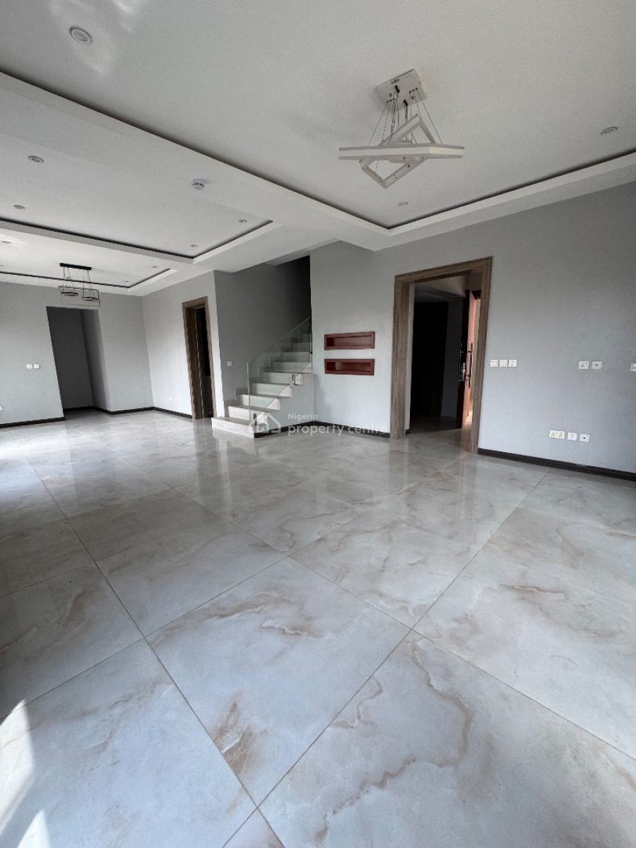 4 Bedroom Maisionette with Bq, Pool and Gym, Lekki Phase 1, Lekki, Lagos, House for Sale